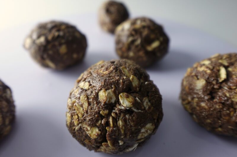 High Protein Chocolate Energy Balls